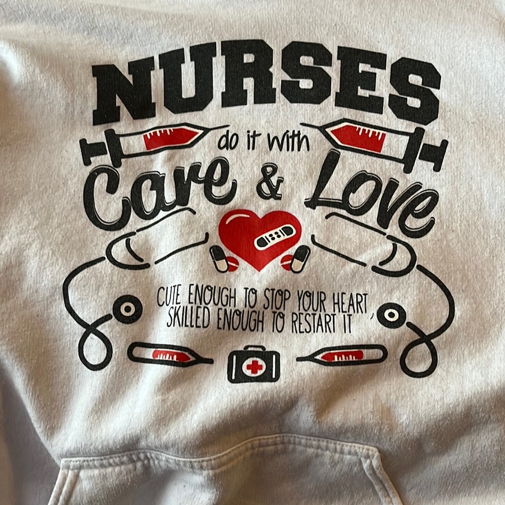 nurses Care & Love hoodie , size L